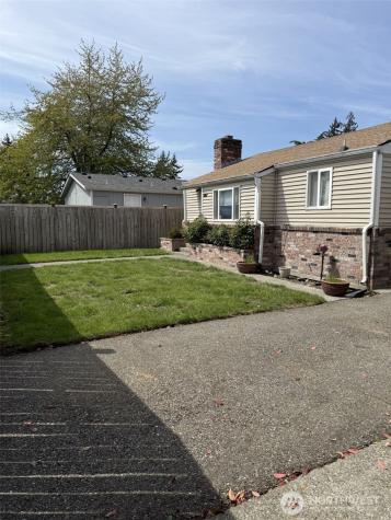 917 Violet Meadow Street S Tacoma WA 98444