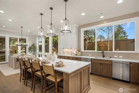 7311 152nd Avenue NE Redmond WA 98052