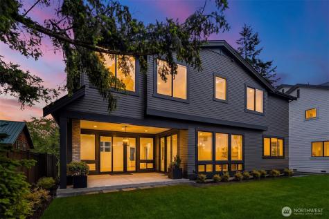 7311 152nd Avenue NE Redmond WA 98052