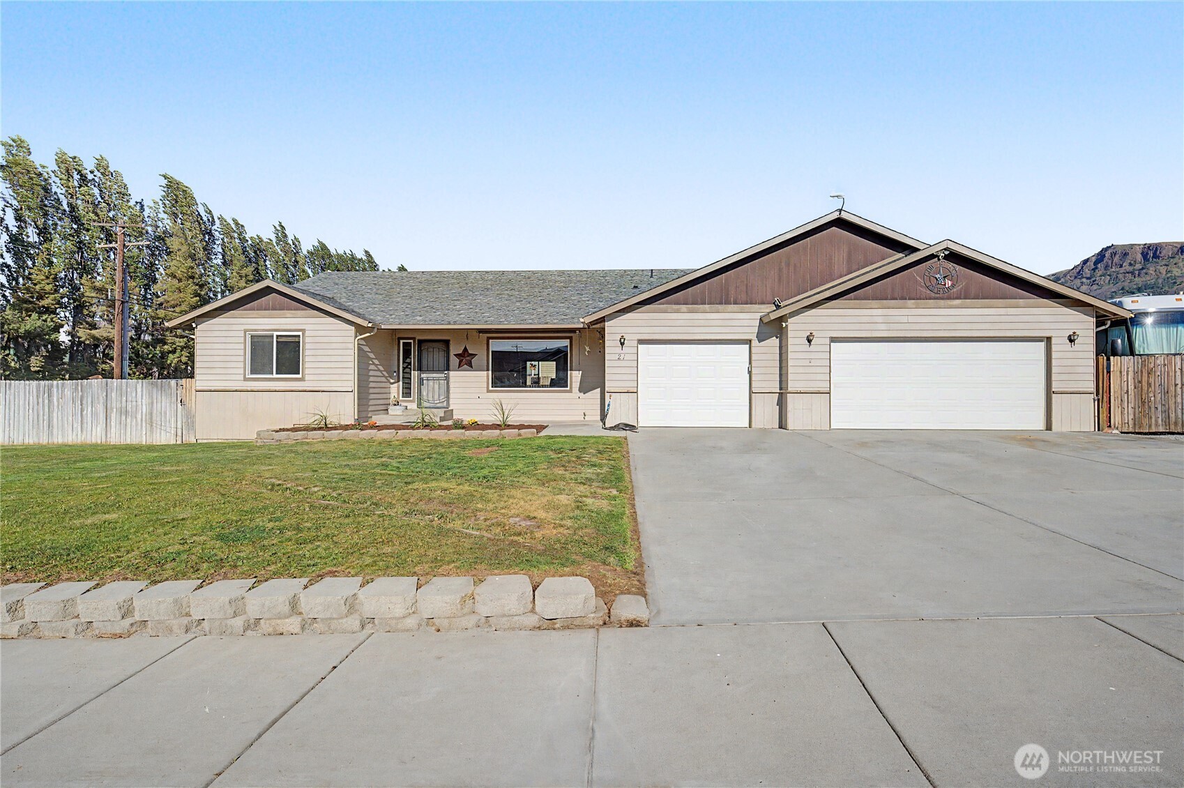 21 Ambrosia Lane Malaga WA 98828