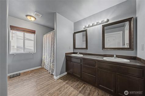 21 Ambrosia Lane Malaga WA 98828