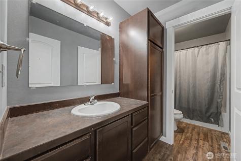 21 Ambrosia Lane Malaga WA 98828