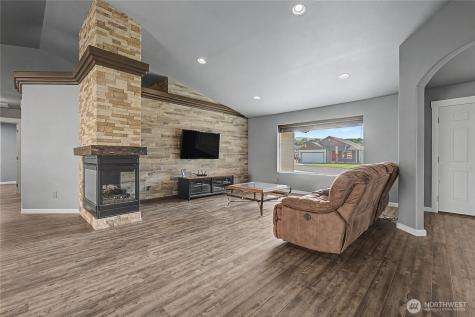 21 Ambrosia Lane Malaga WA 98828