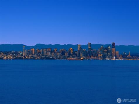 7268 Madrona Drive NE Bainbridge Island WA 98110