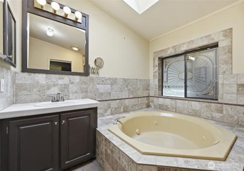 704 87th Avenue NE Lake Stevens WA 98258