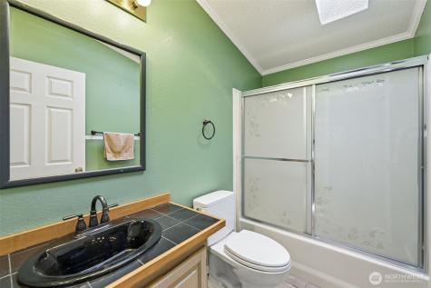 704 87th Avenue NE Lake Stevens WA 98258