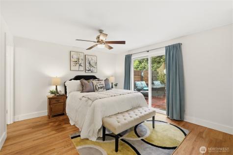 4543 50th Avenue SW Seattle WA 98116