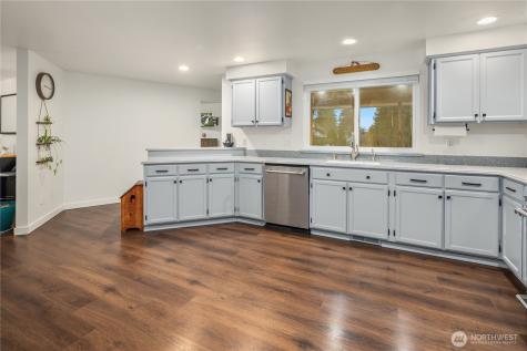 7310 Grove Street Marysville WA 98270