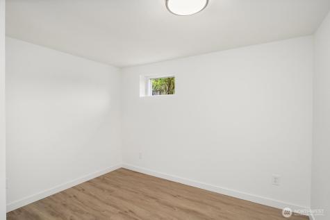21614 SE May Valley Road Issaquah WA 98027