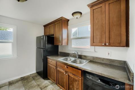 3216 S 72nd Street Tacoma WA 98409