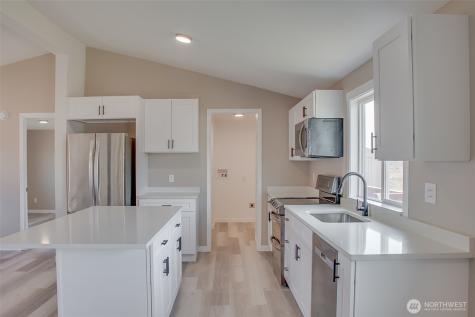 4000 Longview Street NE Moses Lake WA 98837