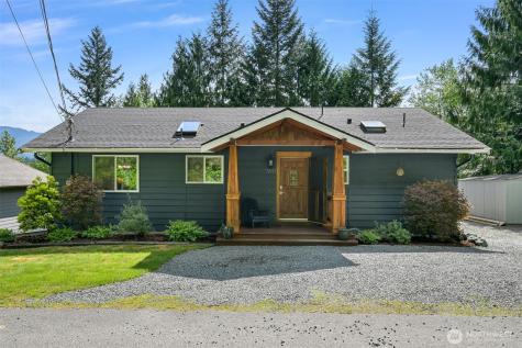 390 Alpine Drive Sedro Woolley WA 98284