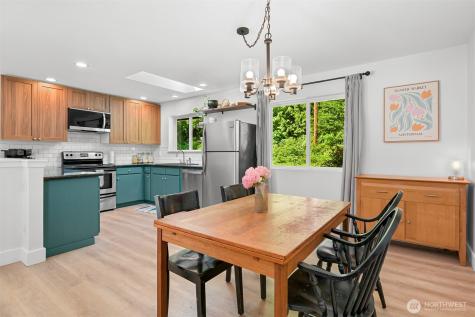 390 Alpine Drive Sedro Woolley WA 98284