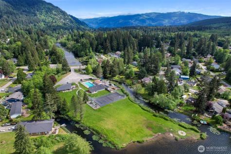390 Alpine Drive Sedro Woolley WA 98284