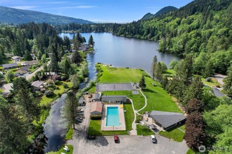 390 Alpine Drive Sedro Woolley WA 98284