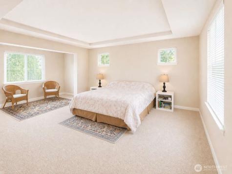 17252 NE 119th Way Redmond WA 98052
