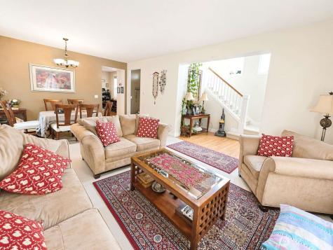 17252 NE 119th Way Redmond WA 98052
