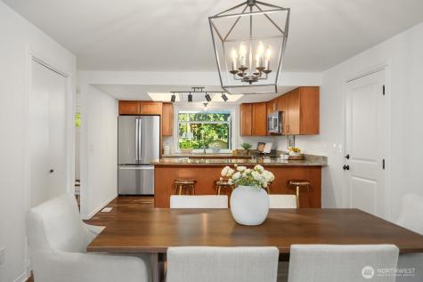 3023 255th Avenue SE Sammamish WA 98075