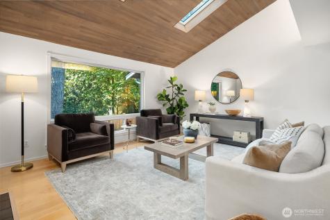 3023 255th Avenue SE Sammamish WA 98075