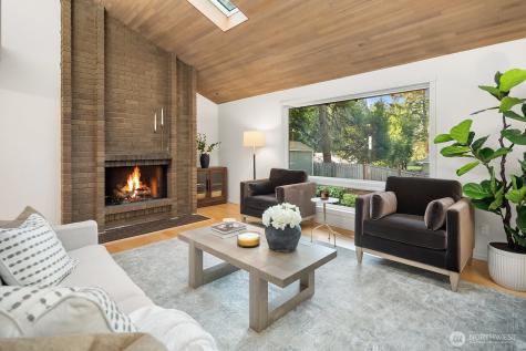 3023 255th Avenue SE Sammamish WA 98075