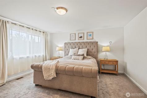 26 Marina Drive Cathlamet WA 98612