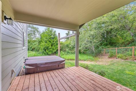 26 Marina Drive Cathlamet WA 98612
