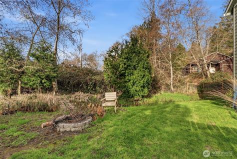26 Marina Drive Cathlamet WA 98612