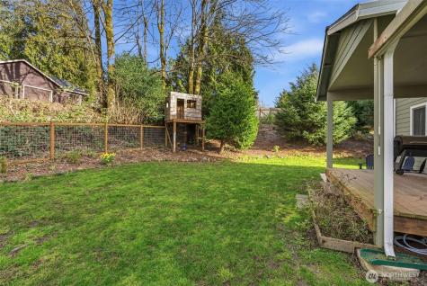 26 Marina Drive Cathlamet WA 98612