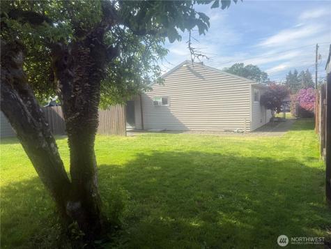 6516 93rd Street SW Lakewood WA 98499