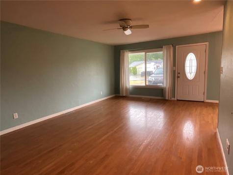 6516 93rd Street SW Lakewood WA 98499