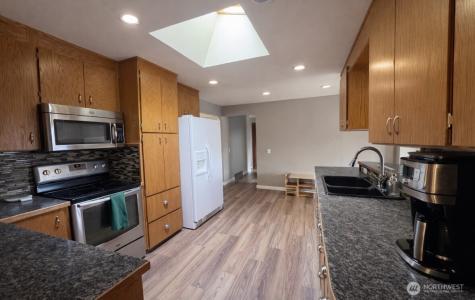 1127 Central Avenue Oroville WA 98844
