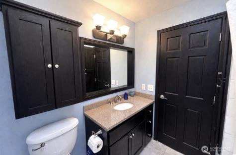 1127 Central Avenue Oroville WA 98844