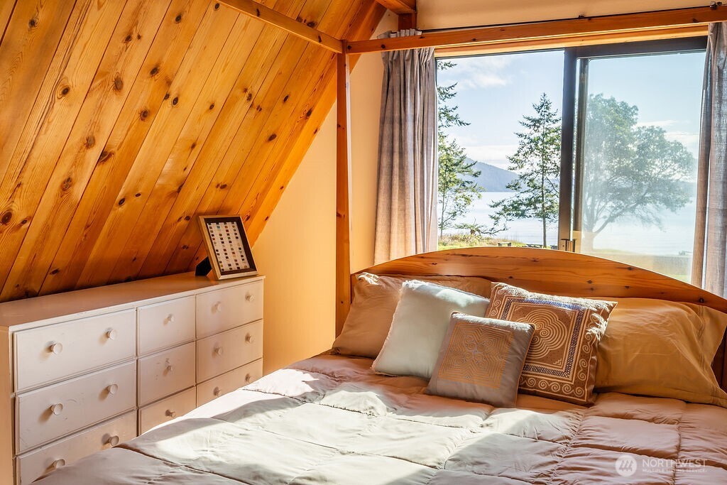 239 Shoreland Drive Lopez Island WA 98261