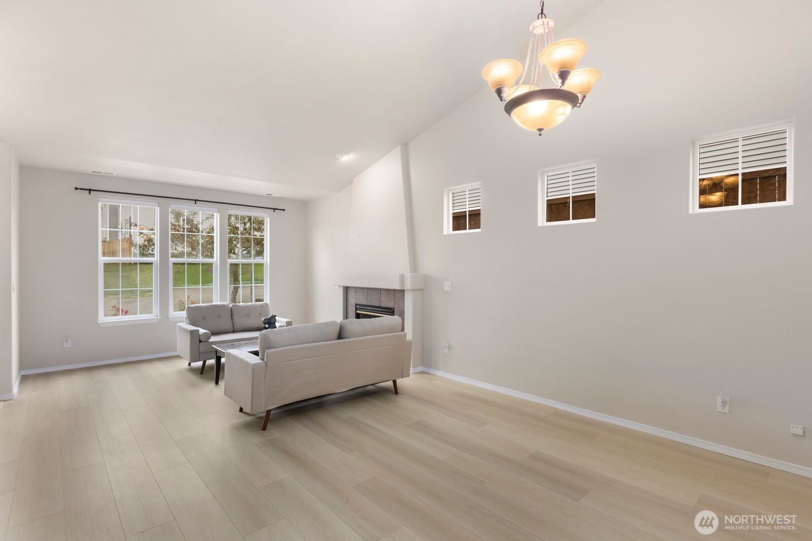 2727 151st Place SW Lynnwood WA 98087