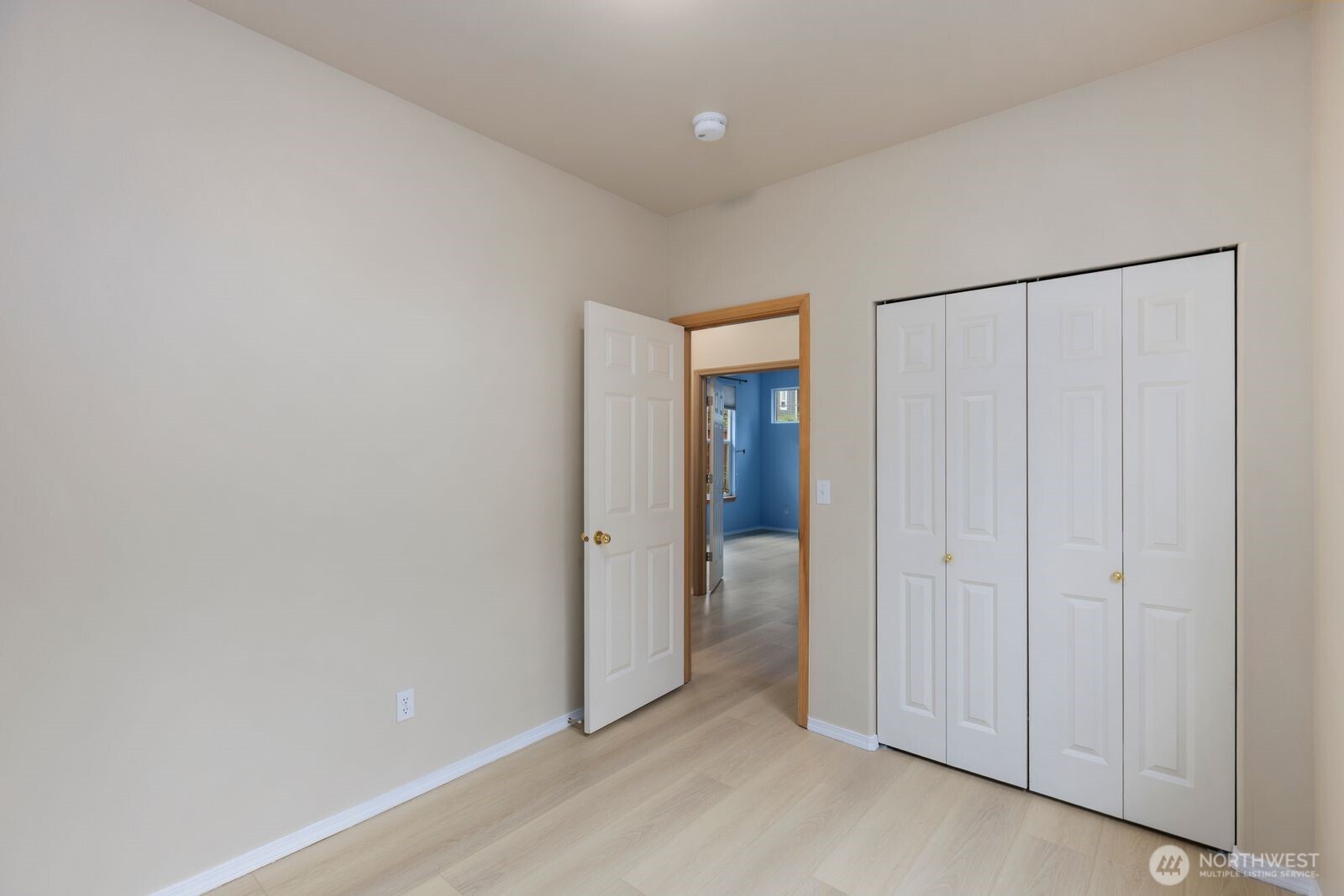 2727 151st Place SW Lynnwood WA 98087