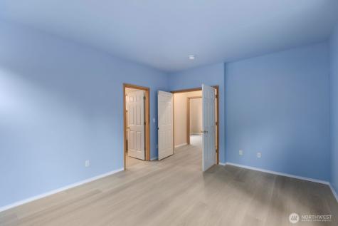 2727 151st Place SW Lynnwood WA 98087