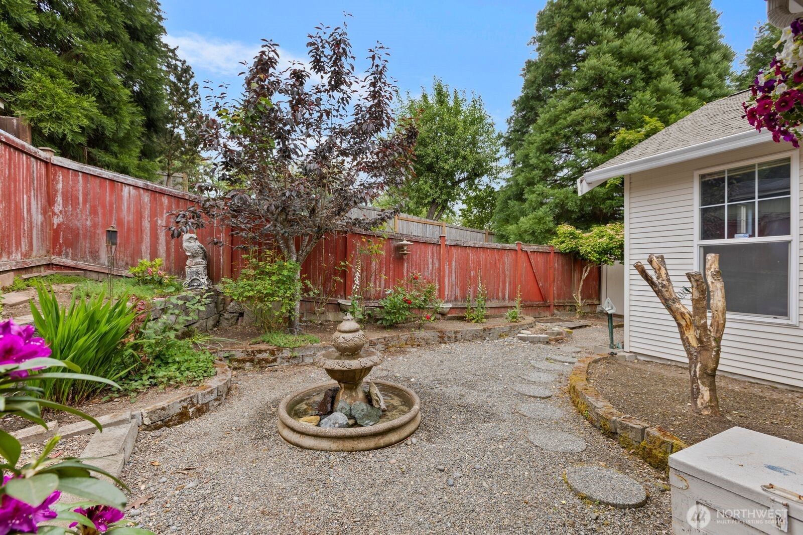 2727 151st Place SW Lynnwood WA 98087