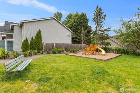 2727 151st Place SW Lynnwood WA 98087