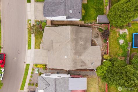 2727 151st Place SW Lynnwood WA 98087