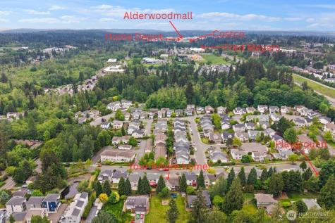 2727 151st Place SW Lynnwood WA 98087