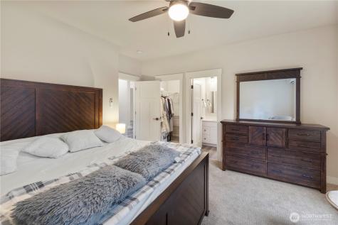11217 Country Club Place Anderson Island WA 98303