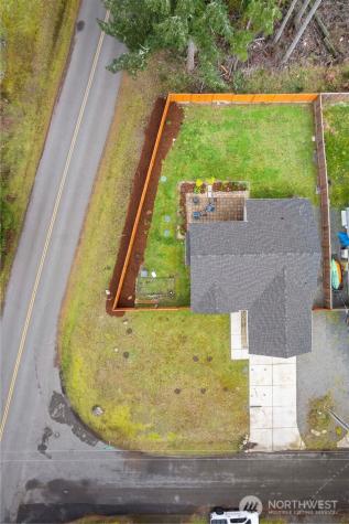 11217 Country Club Place Anderson Island WA 98303