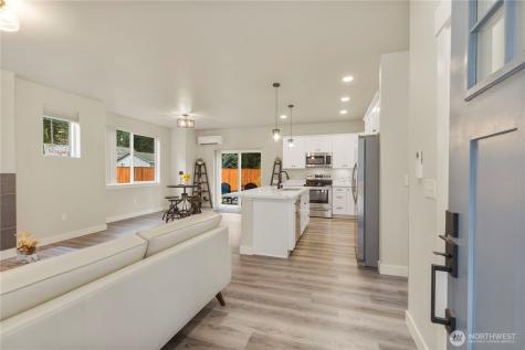 11217 Country Club Place Anderson Island WA 98303