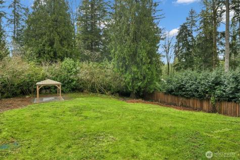 3522 279th Avenue NE Redmond WA 98053