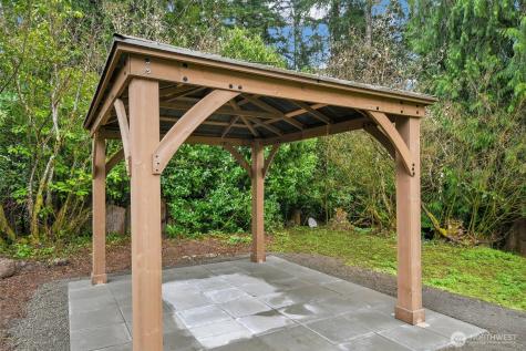 3522 279th Avenue NE Redmond WA 98053