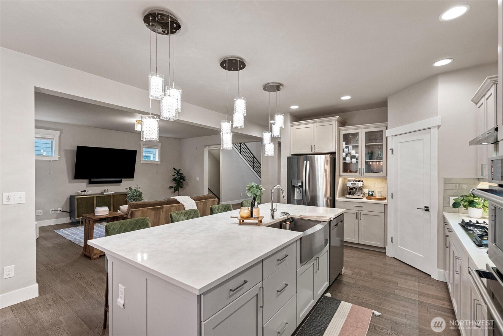 3766 Monterey Court NE Renton WA 98056