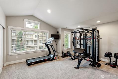 3766 Monterey Court NE Renton WA 98056