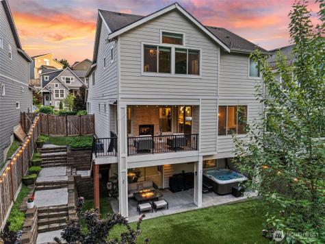 3766 Monterey Court NE Renton WA 98056