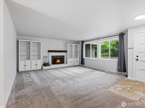14738 SE 244th Street Kent WA 98042