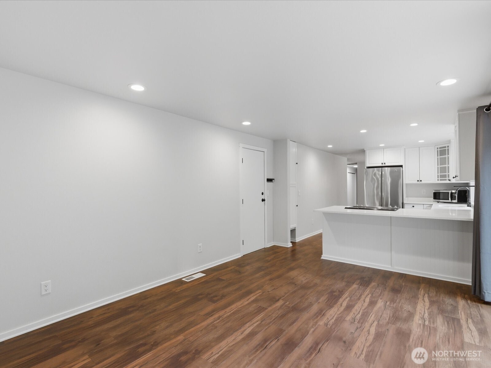14738 SE 244th Street Kent WA 98042